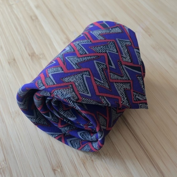 Nadia Roden RARE Silk Tie! Vibrant Purple/Red/Grey - Picture 2 of 7